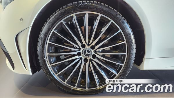 Mercedes-Benz CLS 2023, фото 5