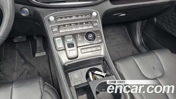 Hyundai Santa Fe 2023, фото 9