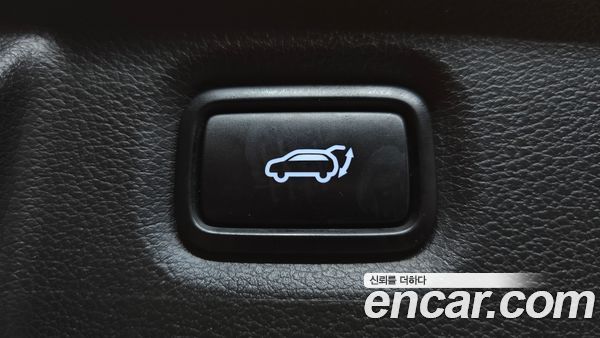 Hyundai Santa Fe 2023, фото 20