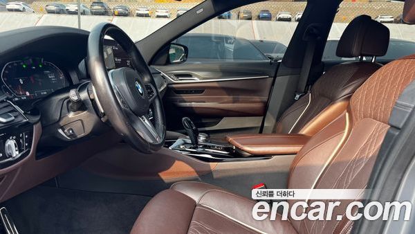 BMW Gran Turismo 2023, фото 11