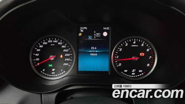 Mercedes-Benz C-Class 2020, фото 8