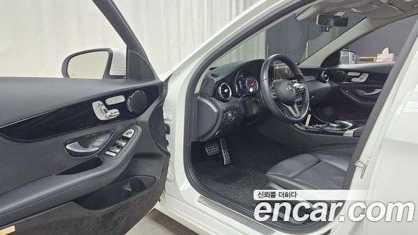 Mercedes-Benz C-Class 2020, фото 10