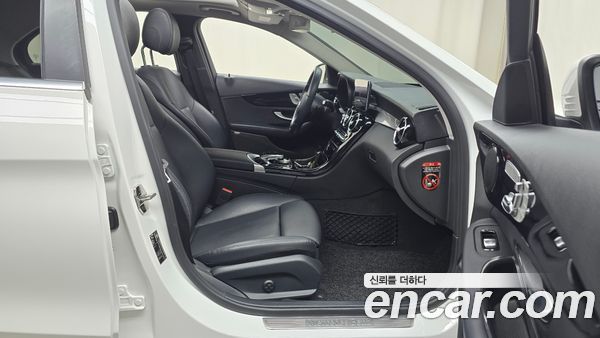 Mercedes-Benz C-Class 2020, фото 11
