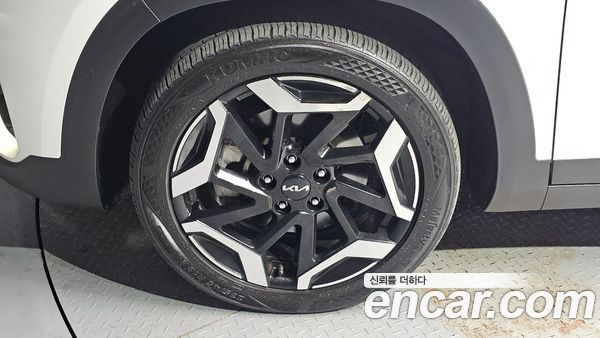 Kia Seltos 2023, фото 5