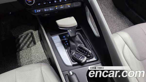 Hyundai Elantra 2021, фото 9