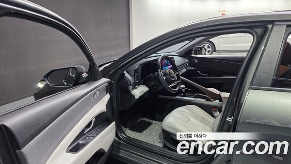 Hyundai Elantra 2021, фото 11