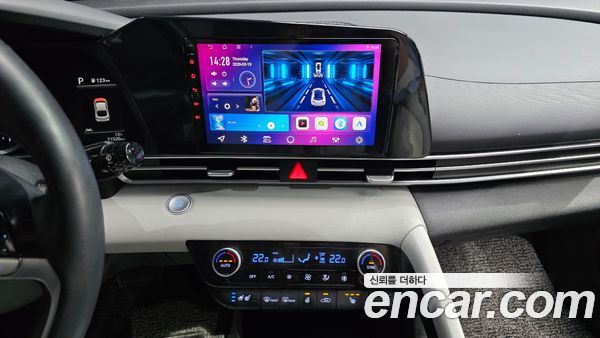 Hyundai Elantra 2021, фото 15
