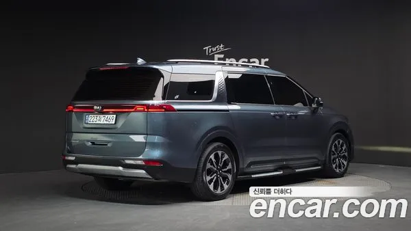 Kia Carnival 2021, фото 2