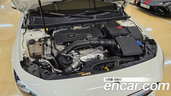 Mercedes-Benz A-Class 2021, фото 6