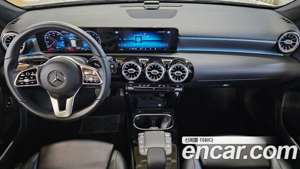 Mercedes-Benz A-Class 2021, фото 7