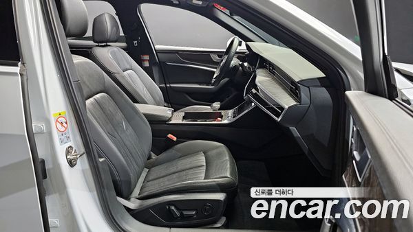 Audi A6 2020, фото 10