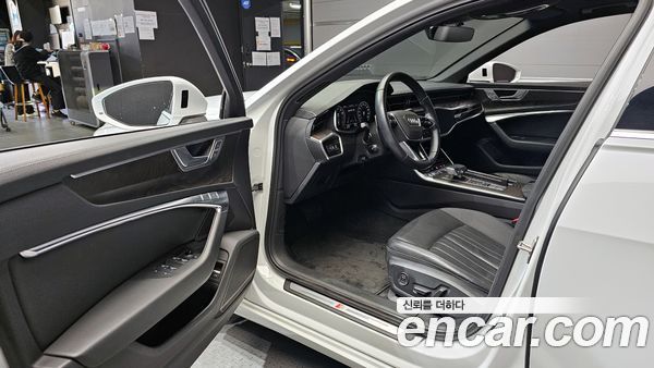 Audi A6 2020, фото 11