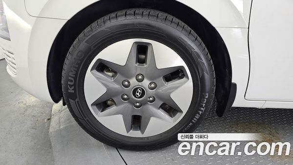 Hyundai Staria 2022, фото 5