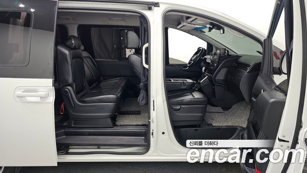 Hyundai Staria 2022, фото 12