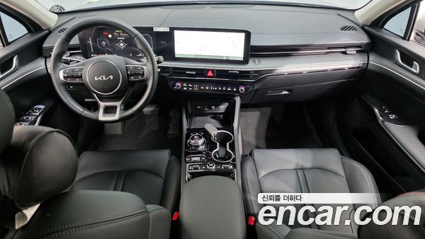 Kia K5 2025, фото 7