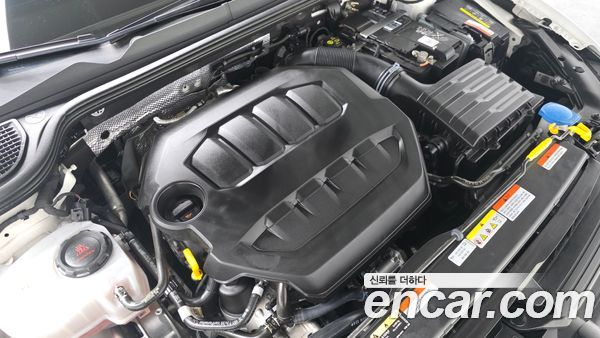 Volkswagen Golf 2023, фото 5