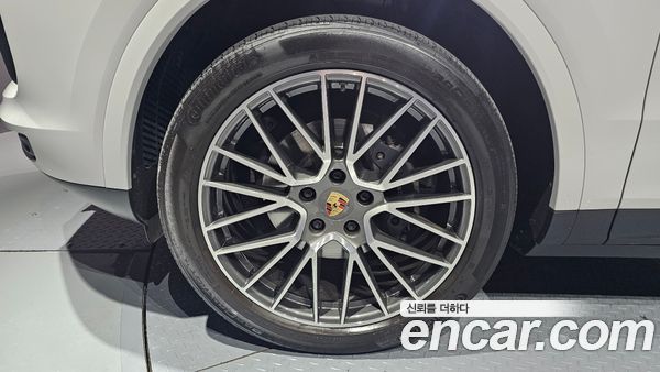 Porsche Cayenne 2021, фото 5
