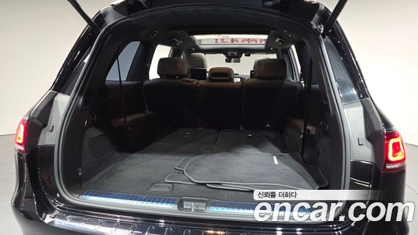 Mercedes-Benz GLS 2023, фото 19