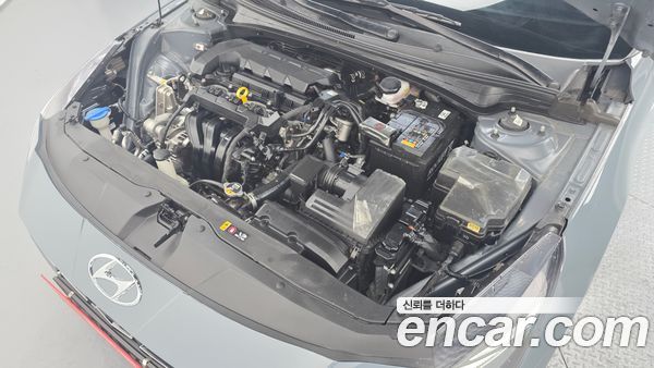 Hyundai Elantra 2022, фото 6