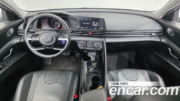 Hyundai Elantra 2022, фото 7