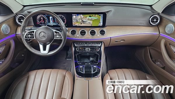 Mercedes-Benz E-Class 2020, фото 7
