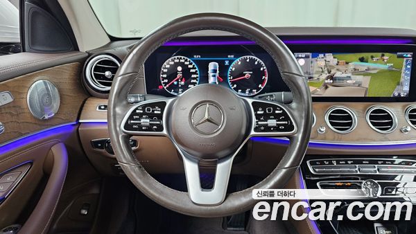 Mercedes-Benz E-Class 2020, фото 13