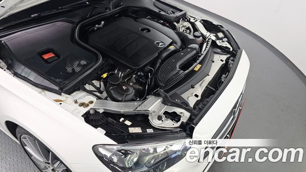 Mercedes-Benz E-Class 2021, фото 6