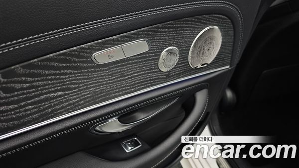 Mercedes-Benz E-Class 2021, фото 18