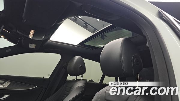 Mercedes-Benz E-Class 2021, фото 20