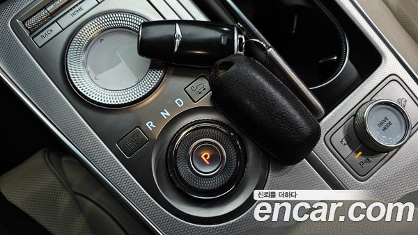Genesis GV80 2020, фото 9