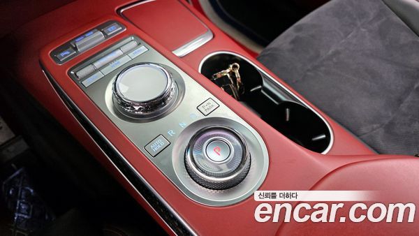 Genesis GV70 2021, фото 12