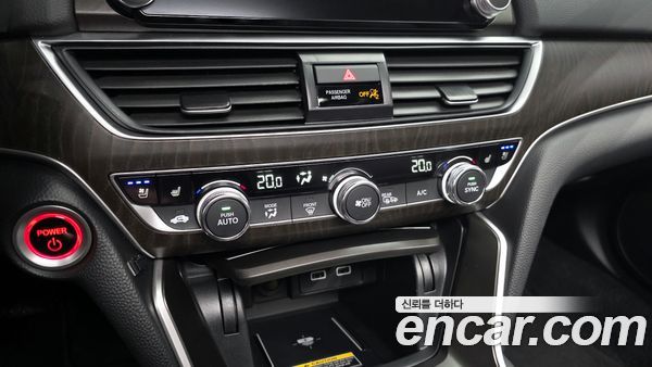 Honda Accord 2022, фото 31