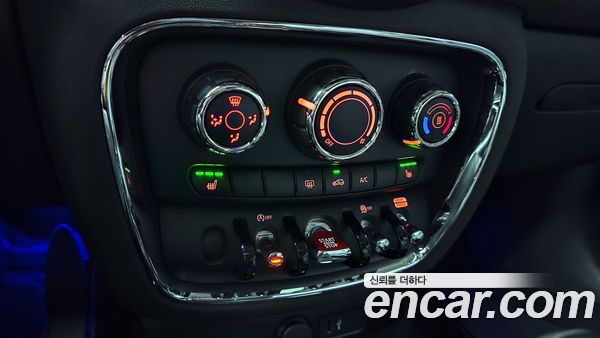 MINI CLUBMAN 2022, фото 18
