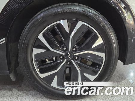 Kia EV6 2023, фото 20