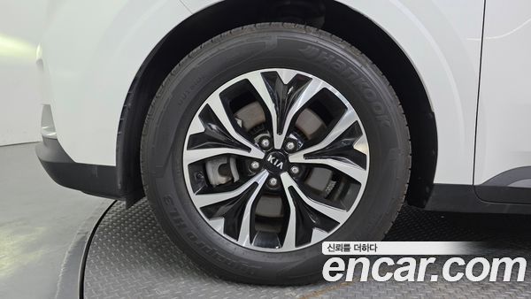 Kia Carnival 2021, фото 5