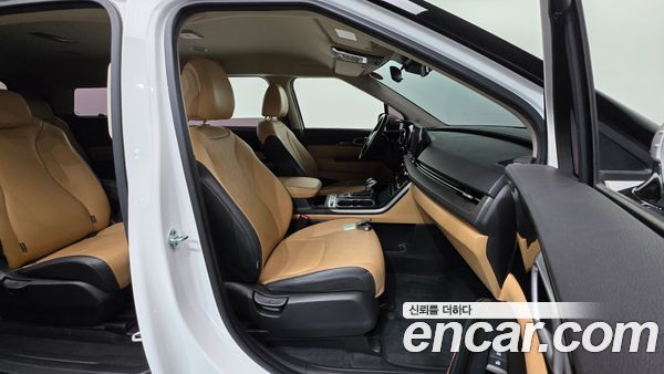 Kia Carnival 2021, фото 10