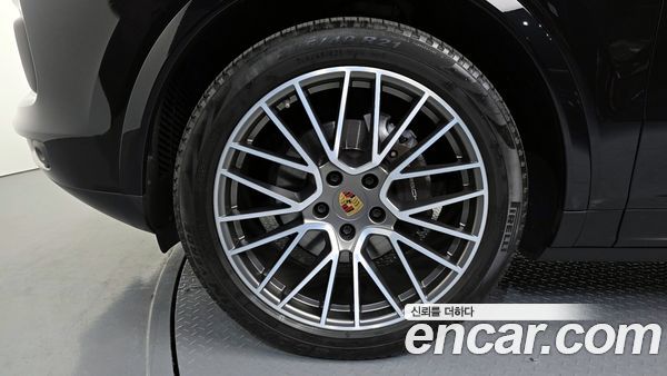 Porsche Cayenne 2023, фото 5