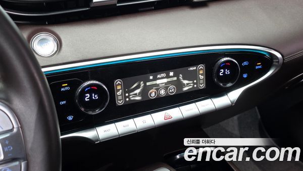 Genesis GV70 2021, фото 18