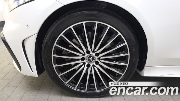 Mercedes-Benz CLS 2023, фото 5