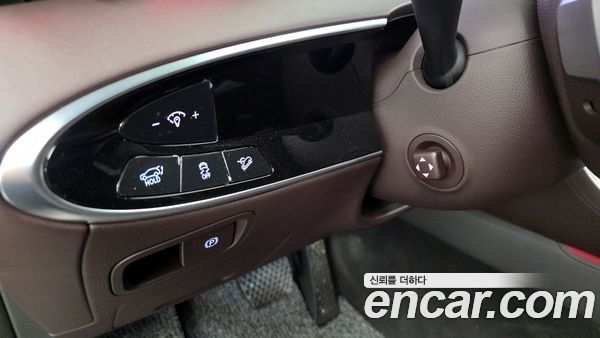 Genesis GV70 2025, фото 30