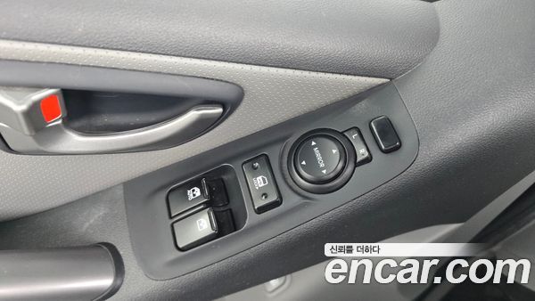 Hyundai Grand Starex 2021, фото 30