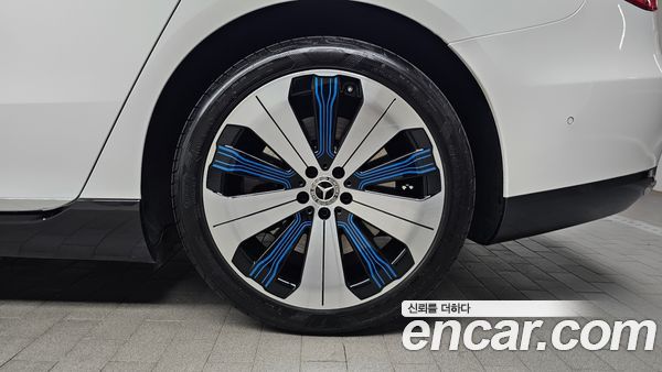 Mercedes-Benz EQS 2022, фото 7