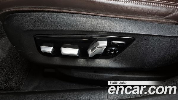BMW 5 Series 2020, фото 31