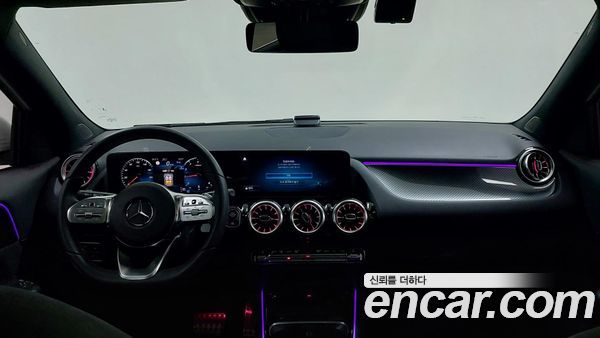 Mercedes-Benz GLA 2023, фото 7