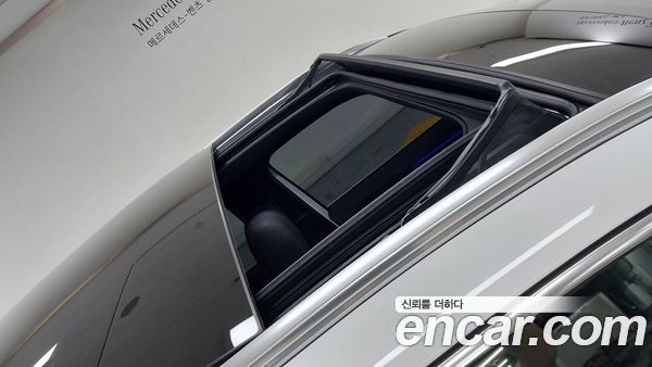 Mercedes-Benz GLA 2023, фото 12