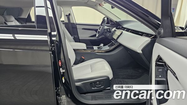 Land Rover Range Rover Evoque 2025, фото 16