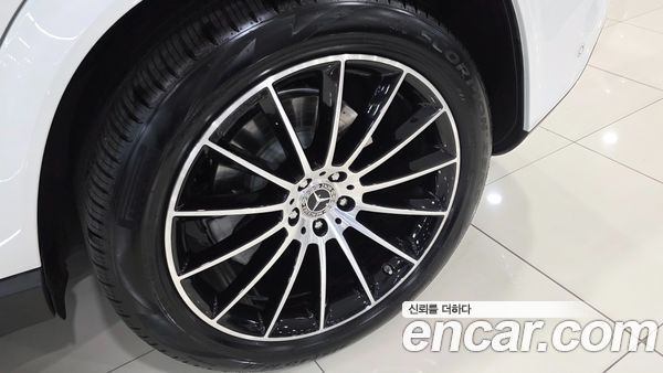 Mercedes-Benz GLE 2023, фото 20