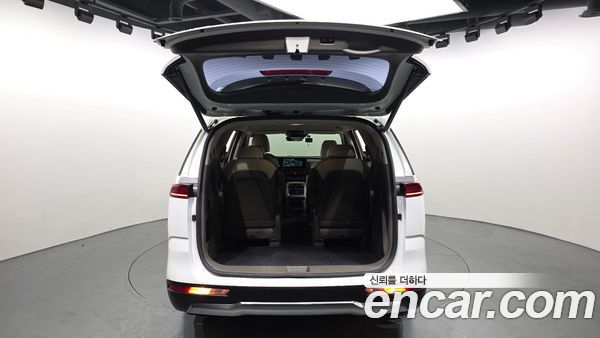 Kia Carnival 2022, фото 26