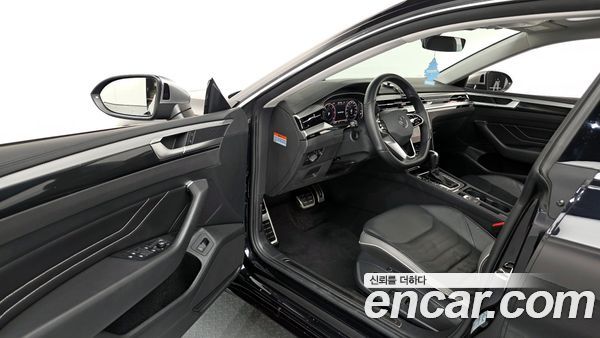 Volkswagen Arteon 2023, фото 13