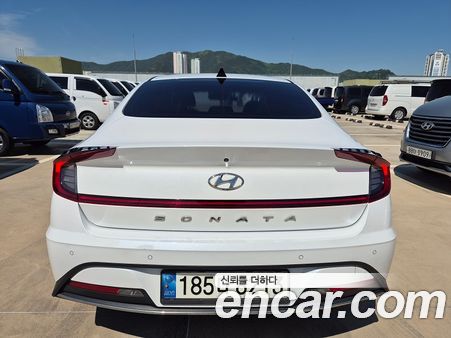 Hyundai Sonata 2021, фото 3